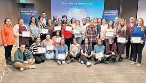 Hatay’da kadınlara destek veriyorlar