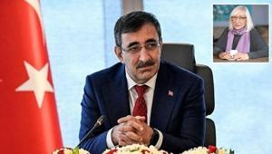 Cumhurbaşkanı Yardımcısı Yılmaz Alev Alatlıyı vefatının birinci yılında andı