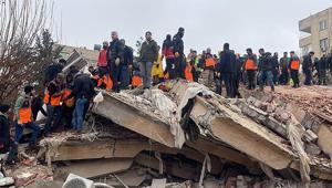 Depremzede 1912 çocuktan 1879u ailesine teslim edildi