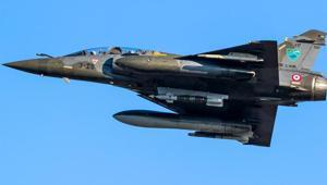 Fransa, Ukraynaya ilk Mirage 2000 savaş uçaklarını teslim etti