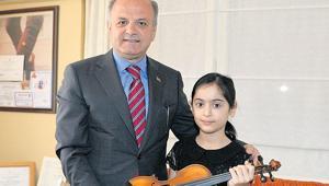 Kemanın ‘harika çocuğu’ kazada hayatını kaybetti Notalar yaya geçidinde sustu