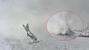 ABDde askeri uçak San Diego Körfezine düştü 2 pilot kurtarıldı