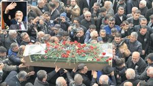 Babalarına türkülü veda