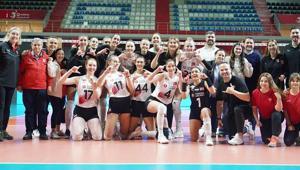 Türk Hava Yolları, Avrupada yarı finale uçtu