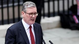 İngiltereden Zelenskiye destek: Ukrayna müzakerenin kalbinde yer almalı