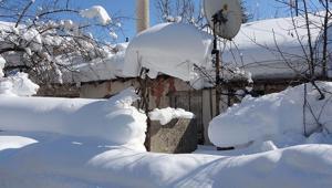 Tam 3 gün sürdü Kar bir kenti adeta yuttu