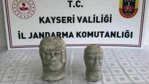 Tarihi eser operasyonu Roma ve Bizans dönemine ait heykeller ele geçirildi