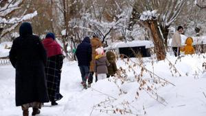 Kentte iki farklı mevsim yaşanıyor Burada ocak ayındaymışız gibi bir mevsim var