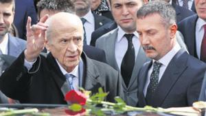 Bahçeli 2 ay aradan sonra mesaiye başladı