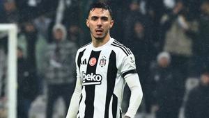Beşiktaşa Emirhan Topçudan kötü haber