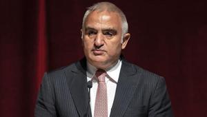 Bakan Ersoy: Antalya Havalimanı dünyanın dört bir yanından ziyaretçilerini ağırlayabilecek