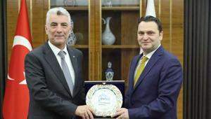 Bakan Bolat, EVFED Yönetim Kurulu Başkanı Kaplangıyı kabul etti