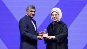 Emine Erdoğan En İyi Kadın Lider Ödülü için teşekkür etti