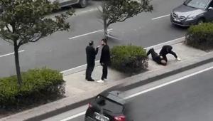 Esenyurtta dehşet Babasını tek yumrukla bayılttı