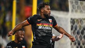 Duckens Nazon: Bizim için galibiyet değerinde