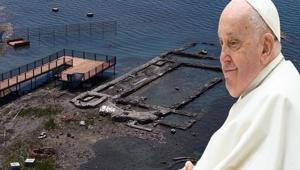 Ölümü sonrası gündemdeki ilçe Papa adına lokma döktürüp dağıttılar