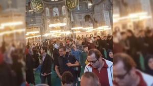 Ayasofyada deprem anı Büyük paniği kameraya yansıdı