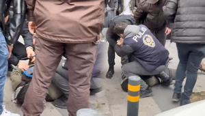 Üzerinden makas çıkan eylemciden ilginç savunma Burun kıllarımı alıyorum