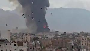 Son dakika İsrail, Yemendeki Sana Havalimanına saldırdı