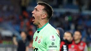 Fernando Muslera: 3 kere üst üste şampiyon olacağız