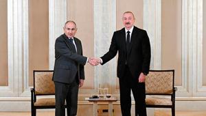 Aliyev ve Paşinyan buluşması