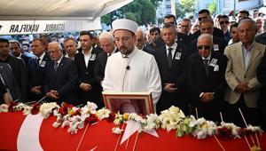 Eski CHP Genel Başkanı Altan Öymen son yolculuğuna uğurlandı