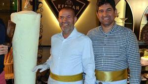 Depremde 35 kişinin can verdiği Ezgi Apartmanı davasında kırmızı bülten talebi