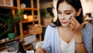 Neme doysun diye yapıyoruz ama sivilce derdi var En iyisi su bazlı maske