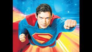 Superman hız kesmiyor