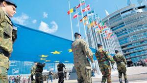 Rutte’den Ankara’ya SAFE için destek