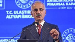 Bakan Uraloğlu güzel haberi duyurdu 4 saatlik yol 36 dakikaya inecek