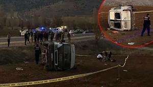Kahramanmaraşta feci kaza İşçi servisi devrildi: 2 ölü, 7 yaralı