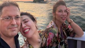 Yeşim Ceren Bozoğlu romantik sözlerle ilan etti Gençlik aşkıyla yıllar sonra bir arada