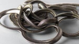 Gümüş takıları parlatmak bu kadar kolay Kararan takıları temizleme yöntemi