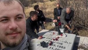 Van depreminde hayatını kaybeden DHA muhabiri Cem Emir, mezarı başında anıldı