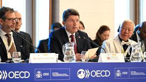 Bakan Tunç, OECD Adalete Erişim 10uncu Küresel Yuvarlak Masa Toplantısı’na katıldı