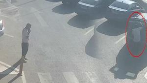 Bagajı açtı, 50 bin liralık laptopu alıp kaçtı Pendik’te hırsızlık anı güvenlik kamerasında