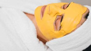 Uyanır uyanmaz farkı göreceksiniz Gece karanlığında cildi ışıl ışıl yapıyor