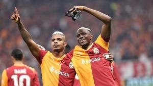Galatasarayda Victor Osimhen tehlikesi Dev maçta olmayabilir