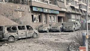 Azerbaycandan Moskovaya nota Rus füzesi, Kievdeki büyükelçilik binasına düştü