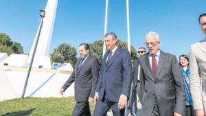 Özel adaylık sinyali mi verdi