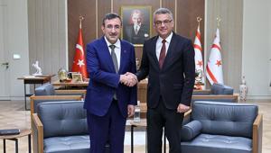 KKTC Cumhurbaşkanı Erhürman, Cumhurbaşkanı Yardımcısı Yılmazı kabul etti