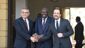 KKTC Cumhurbaşkanı Erhürman ile GKRY lideri Hristodulidis ilk kez bir araya geldi