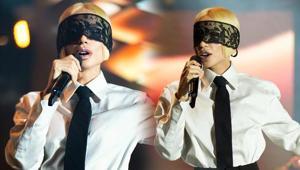 Gülşen yine çok iddialı Dantel bant detayıyla dikkat çekti