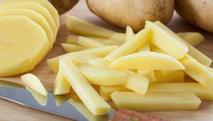 Soyulmuş patates nasıl muhafaza edilir Tek damlasıyla artık hiç ziyan olmuyor