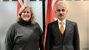 Bakan Uraloğlu, İngiltere Ulaştırma Bakanı Alexander ile görüştü