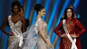 Miss Universede skandallar bitmiyor Tacını geri verdi
