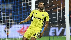 Süper Lig ekibinin başkanı resmen açıkladı Cenk Tosun ve Emre Mor ile görüştük