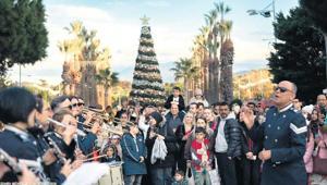 İzmir yeni yıla festivalle giriyor