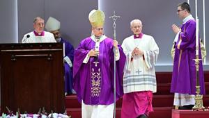 Papa 14. Leo İstanbulda ayin yönetti, barış mesajı verdi